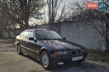 Седан BMW 3 Series 1996 в Запоріжжі