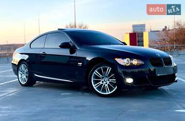 Купе BMW 3 Series 2009 в Киеве