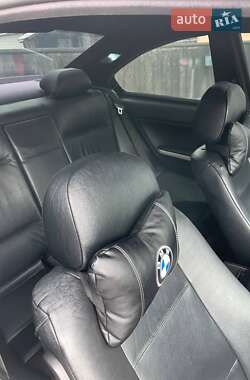 Купе BMW 3 Series 2003 в Черновцах