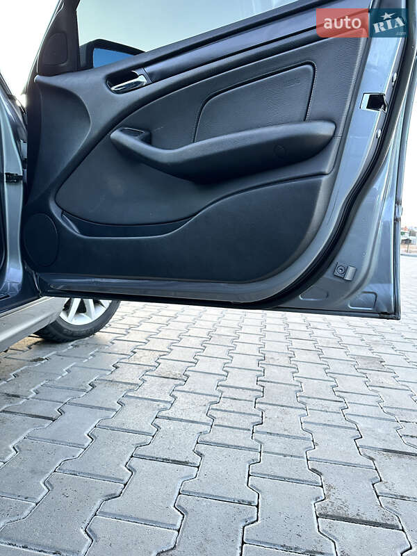 Універсал BMW 3 Series 2003 в Стрию
