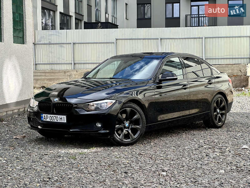Седан BMW 3 Series 2015 в 