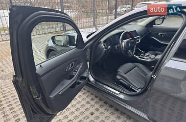 Седан BMW 3 Series 2021 в Киеве