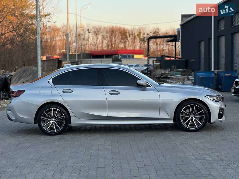 Седан BMW 3 Series 2019 в Стрые