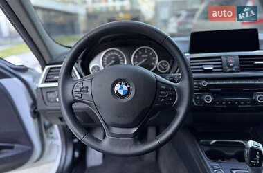 Седан BMW 3 Series 2016 в 