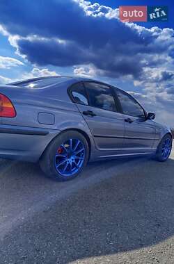 Седан BMW 3 Series 2003 в 