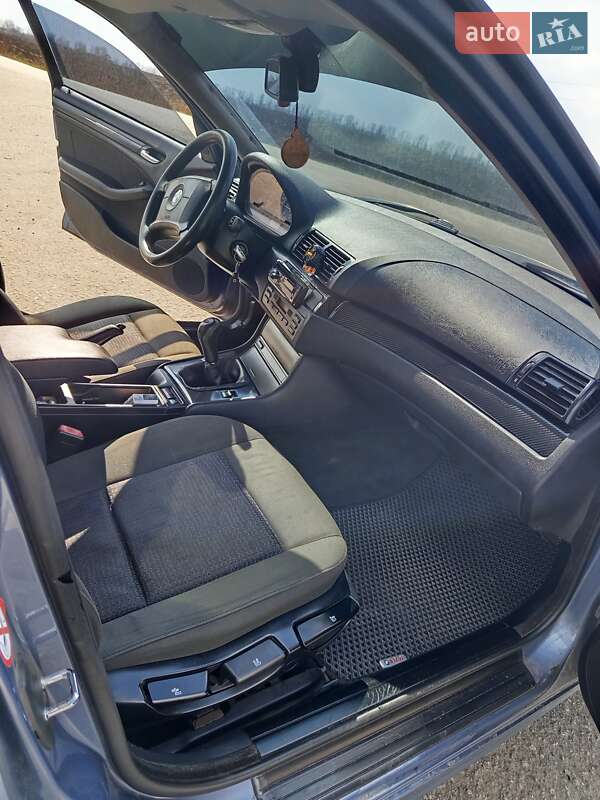 Седан BMW 3 Series 2003 в Полтаві