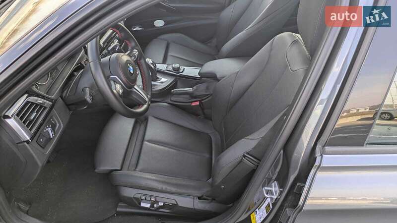 Седан BMW 3 Series 2016 в Киеве