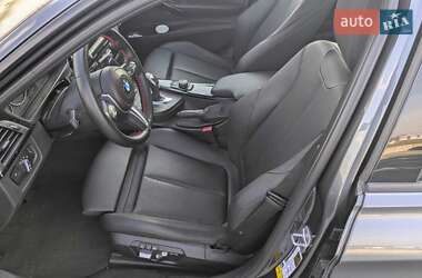 Седан BMW 3 Series 2016 в 