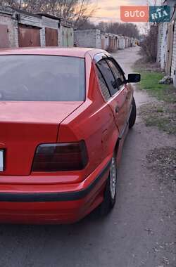 Седан BMW 3 Series 1996 в Черкасах