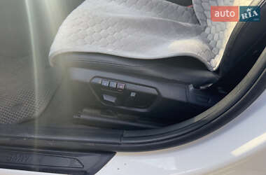 Седан BMW 3 Series 2014 в 