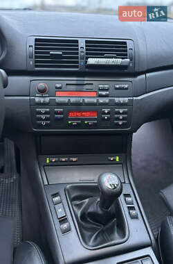 Седан BMW 3 Series 2004 в 