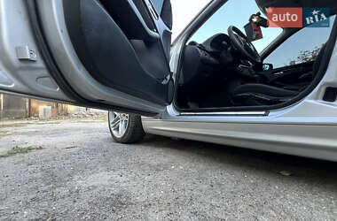 Универсал BMW 3 Series 2001 в  фото 24 Универсал BMW 3 Series 2001 в