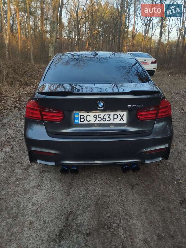 Седан BMW 3 Series 2013 в Львове