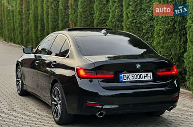 Седан BMW 3 Series 2019 в 