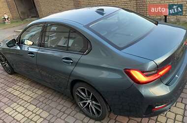 Седан BMW 3 Series 2019 в Львові
