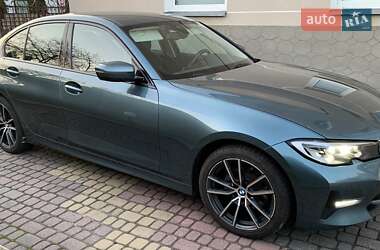 Седан BMW 3 Series 2019 в Львові