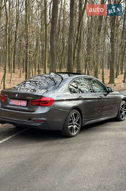 Седан BMW 3 Series 2015 в 