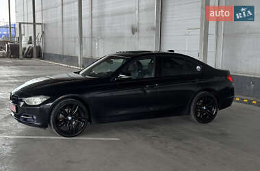 Седан BMW 3 Series 2013 в 