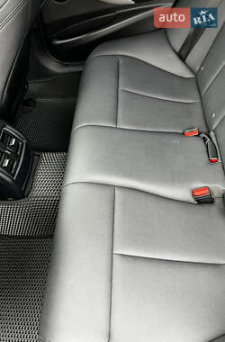 Седан BMW 3 Series 2017 в 