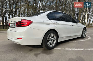 Седан BMW 3 Series 2016 в 