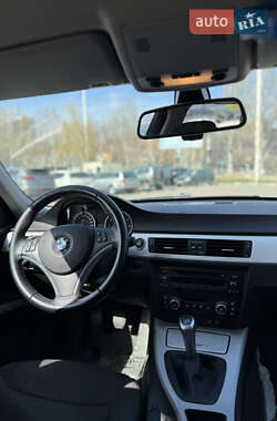 Универсал BMW 3 Series 2009 в 