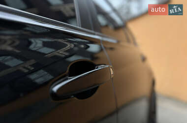 Седан BMW 3 Series 2012 в 