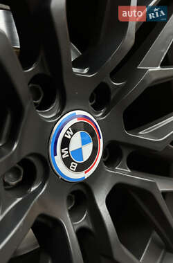 Седан BMW 3 Series 2012 в 