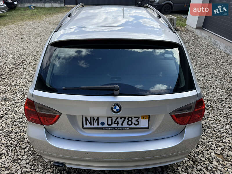 Універсал BMW 3 Series 2008 в Долині