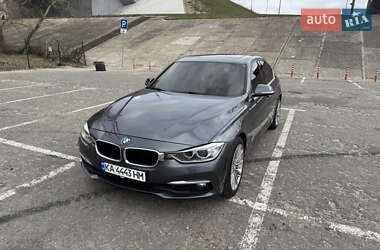 Седан BMW 3 Series 2014 в 