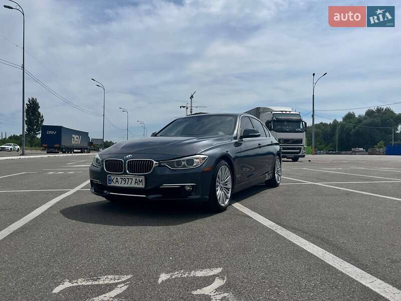 Седан BMW 3 Series 2013 в Києві
