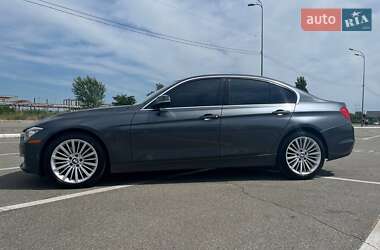 Седан BMW 3 Series 2013 в Києві