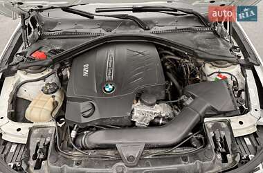 Седан BMW 3 Series 2013 в Львові