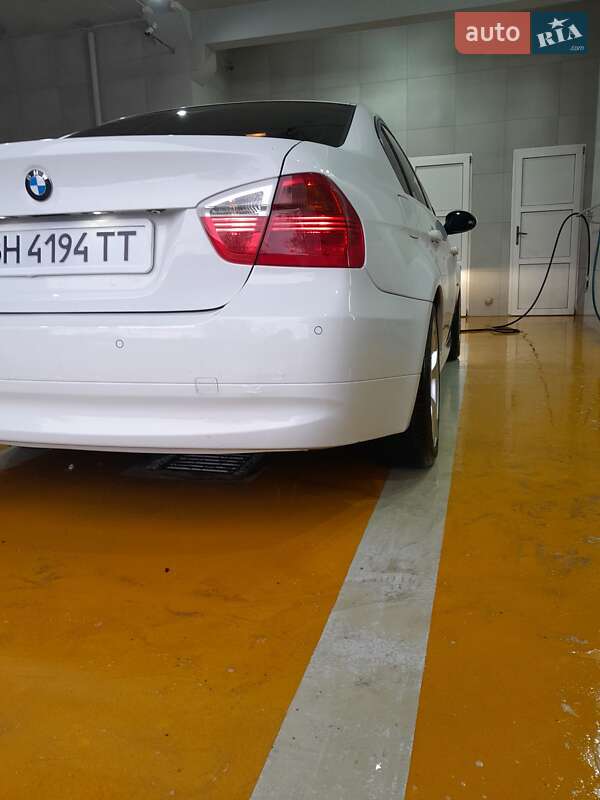 Седан BMW 3 Series 2008 в Никополе фото 62 Седан BMW 3 Series 2008 в Никополе