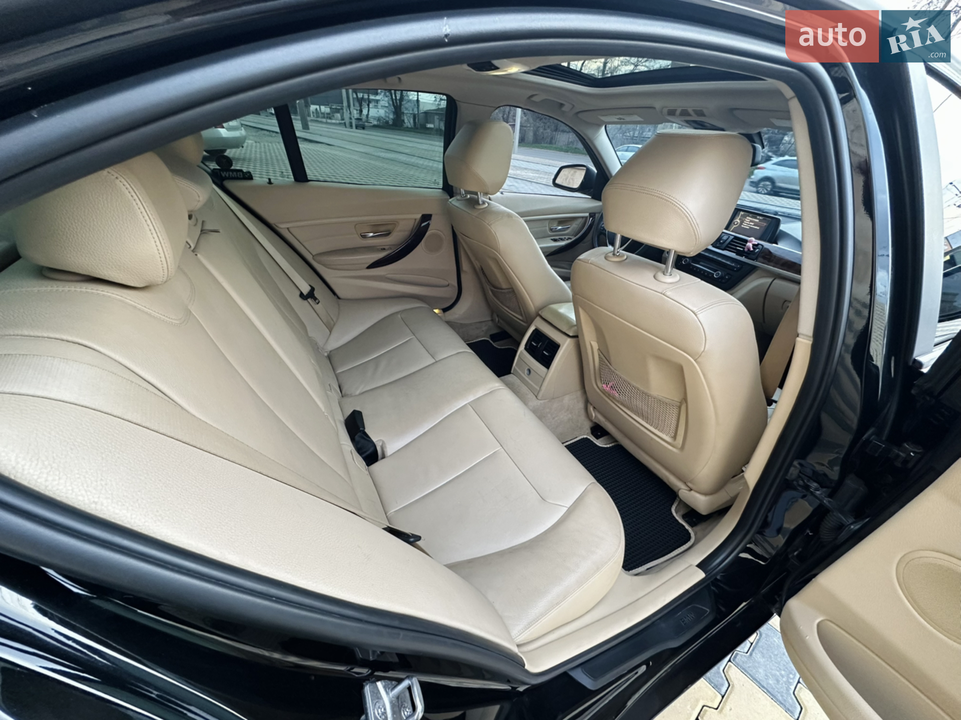 2012 BMW 3er - мініатюра 19