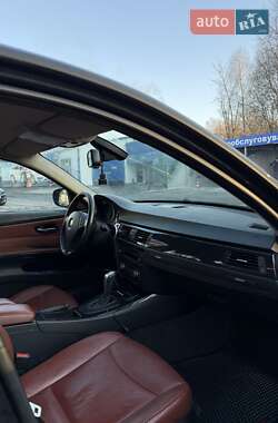 Седан BMW 3 Series 2008 в Львові