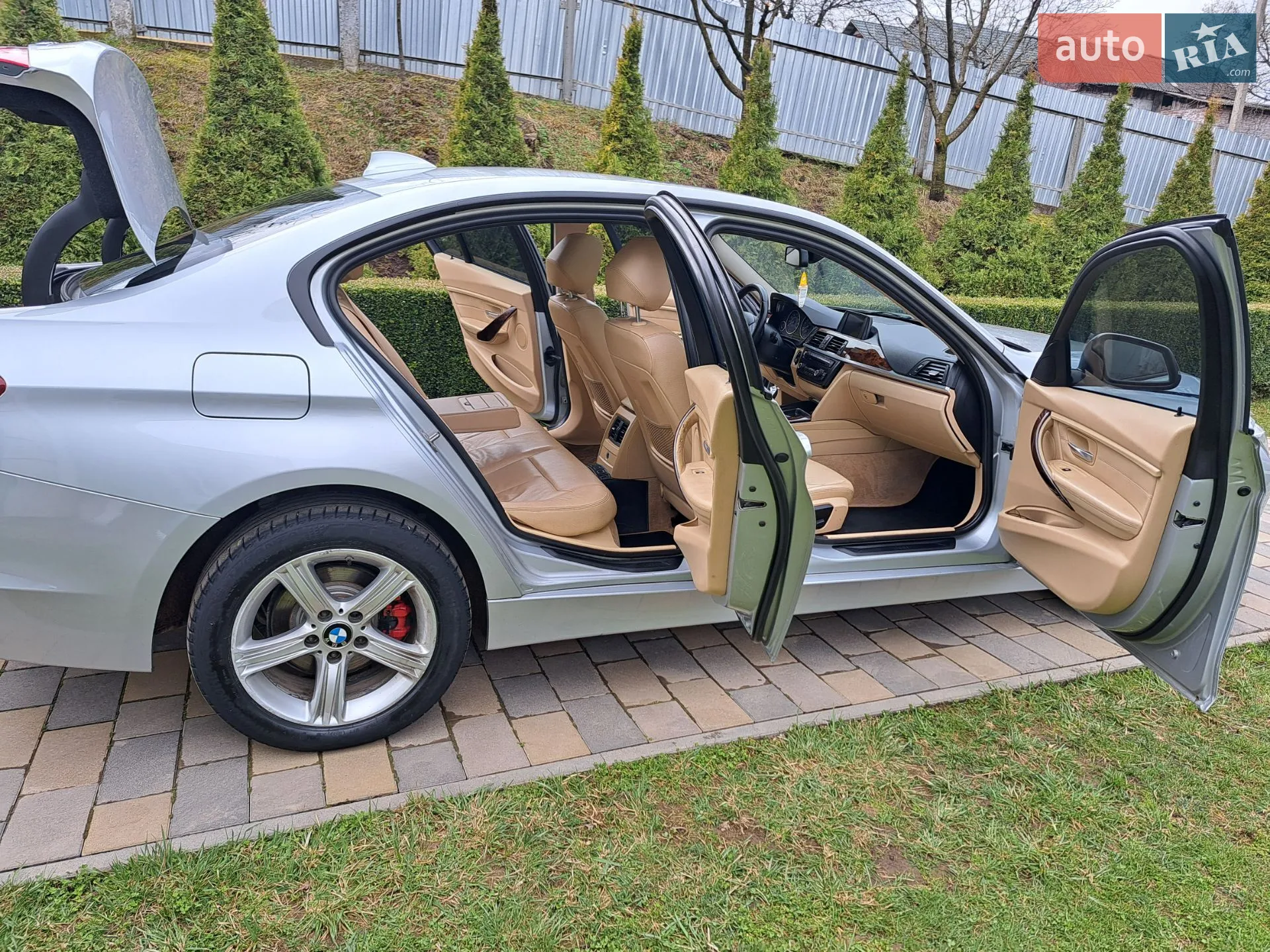 BMW 3 Series 2012 VIN WBA3A5G54DNP21341 фото оголошення 14 з 21