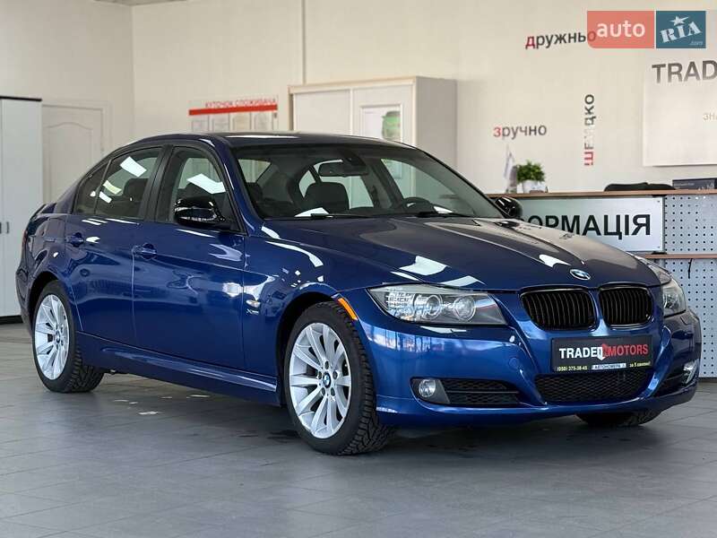 BMW 3 Series 2010