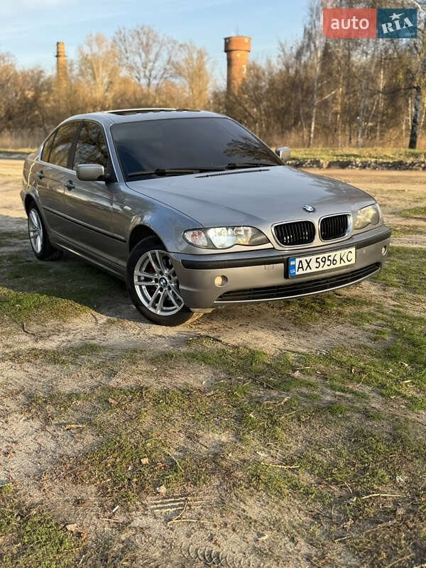 BMW 3 Series 2004