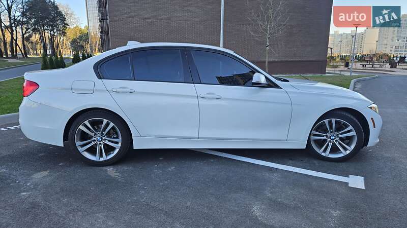 Седан BMW 3 Series 2016 в Чернігові