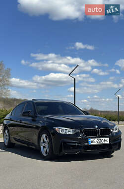 Седан BMW 3 Series 2014 в Киеве