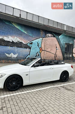 Кабриолет BMW 3 Series 2010 в Луцке