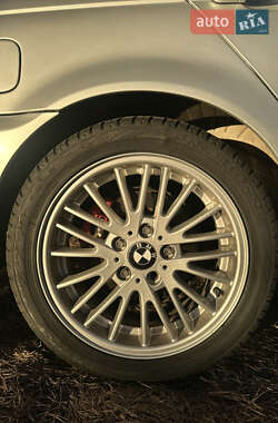 Седан BMW 3 Series 2002 в 