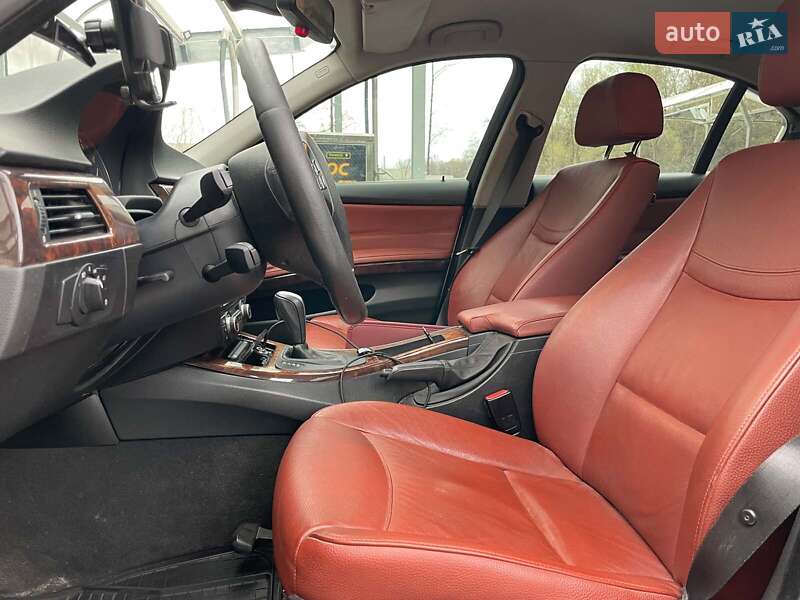 Седан BMW 3 Series 2007 в Киеве