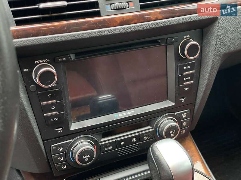 Седан BMW 3 Series 2007 в Киеве