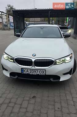 Седан BMW 3 Series 2019 в Запорожье
