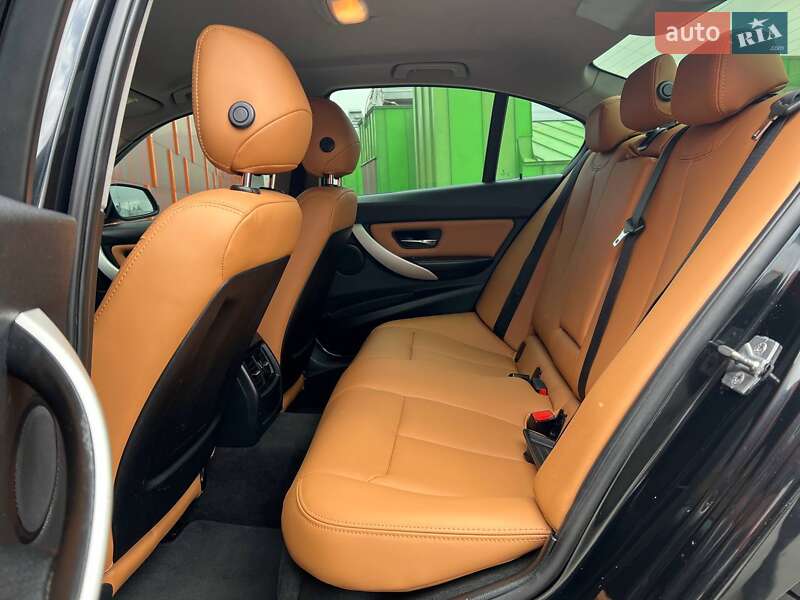 Седан BMW 3 Series 2013 в Киеве