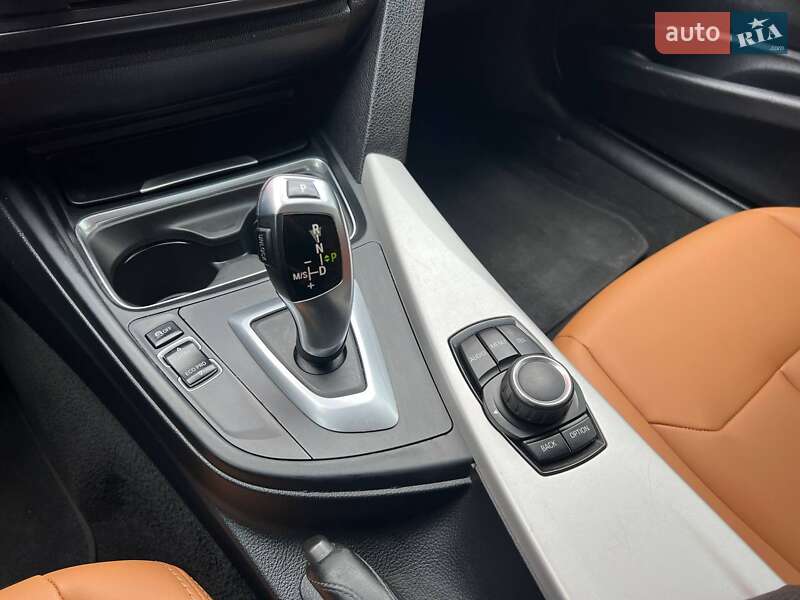 Седан BMW 3 Series 2013 в Киеве