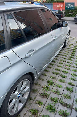 Универсал BMW 3 Series 2009 в 
