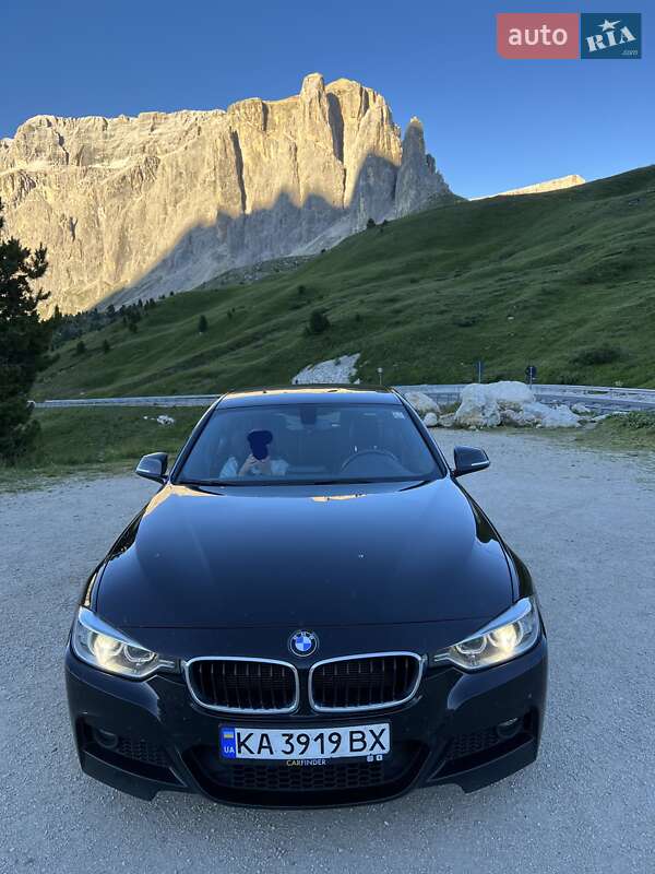 Седан BMW 3 Series 2013 в Киеве