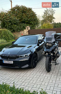 Седан BMW 3 Series 2023 в Києві